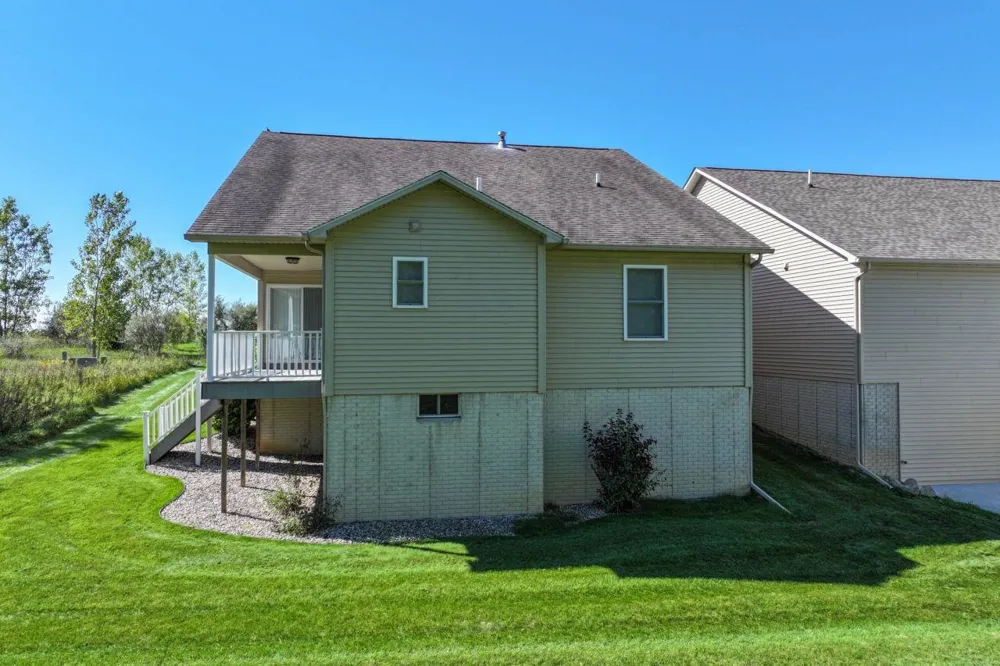 6212 Bainbridge Drive Swartz Creek City, MI 48473