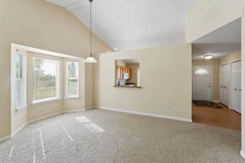 6212 Bainbridge Drive Swartz Creek City, MI 48473