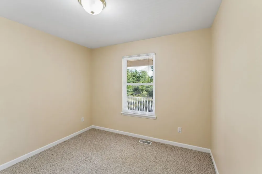 6212 Bainbridge Drive Swartz Creek City, MI 48473