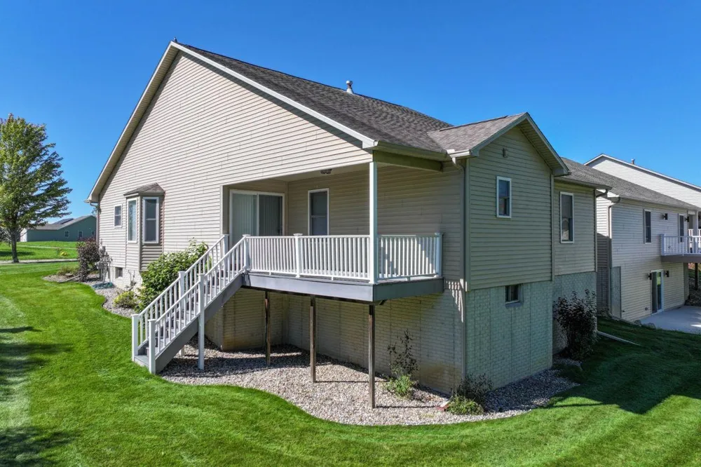 6212 Bainbridge Drive Swartz Creek City, MI 48473