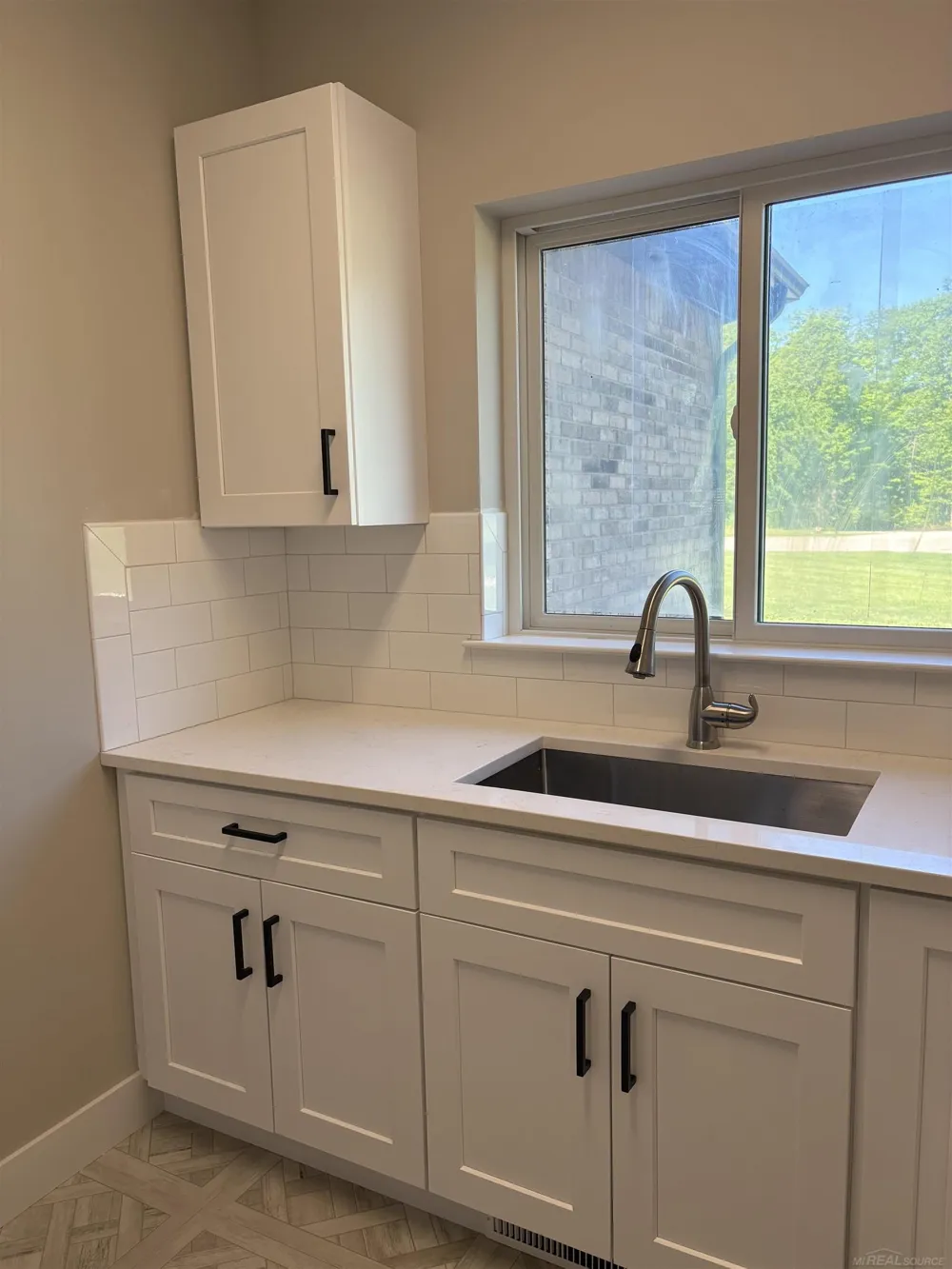 10505 Excalibur Drive Shelby Charter Township, MI 48315