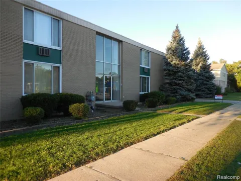 1445 W 9 MILE ROAD #Apt #8