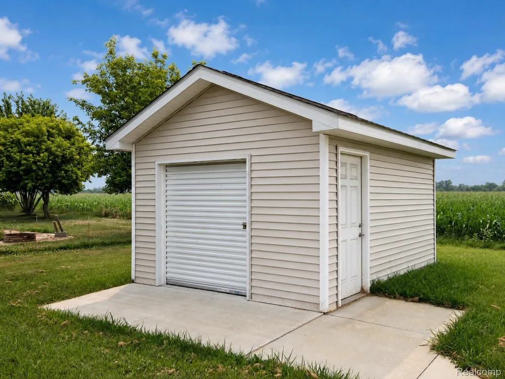 10250 Duffield Road Gaines Township, MI 48436