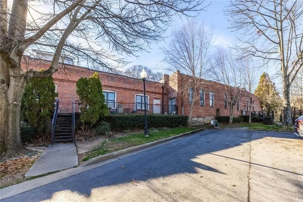 644 Wells Street SW #16 Atlanta, GA 30310