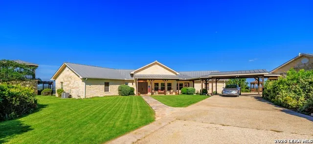 238 Scenic Vista Drive Fredericksburg, TX 78624