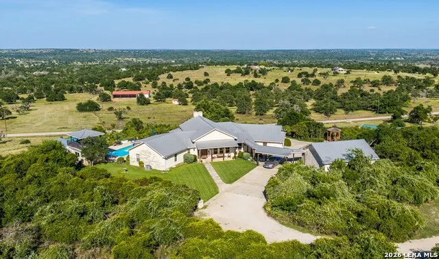 238 Scenic Vista Drive Fredericksburg, TX 78624