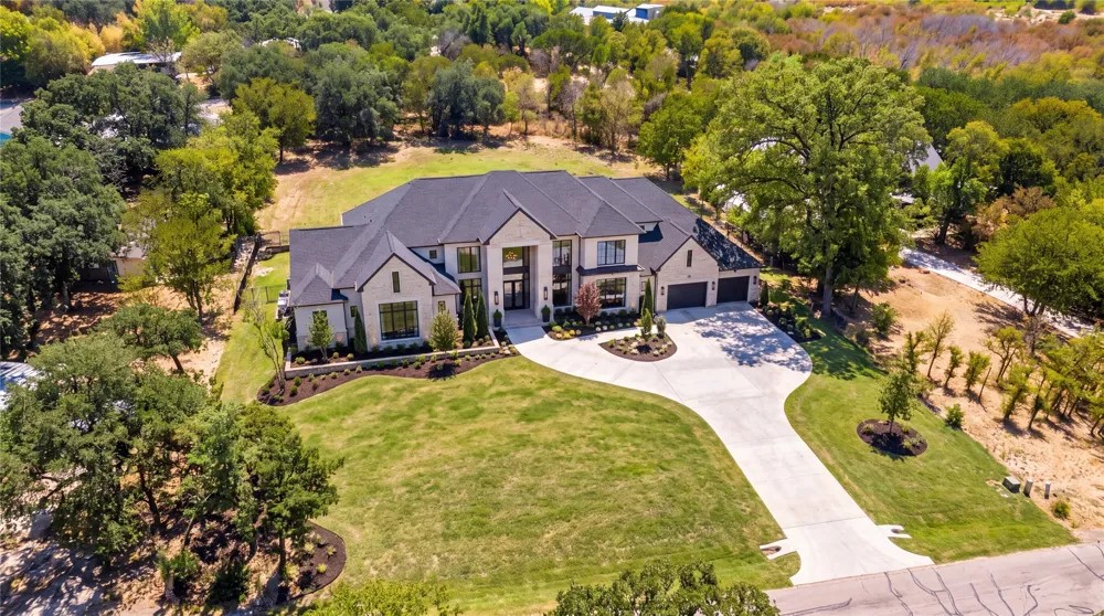 9200 Apache Trail Flower Mound, TX 75022