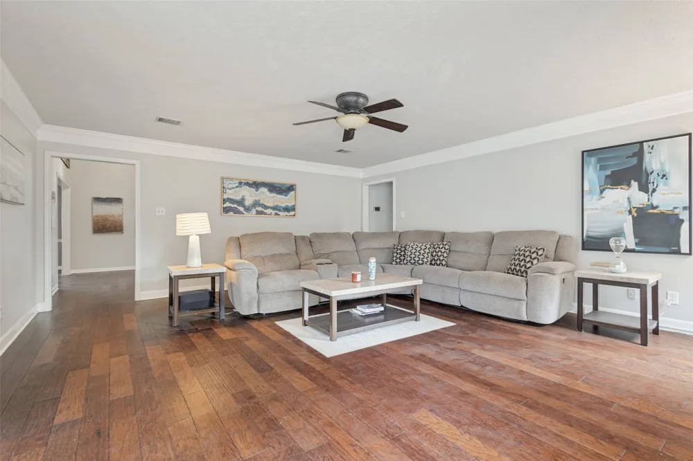 2250 Strathmore Drive Highland Village, TX 75077