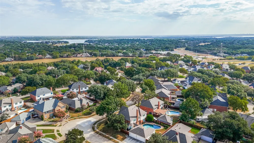 2250 Strathmore Drive Highland Village, TX 75077