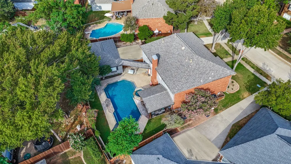 2250 Strathmore Drive Highland Village, TX 75077