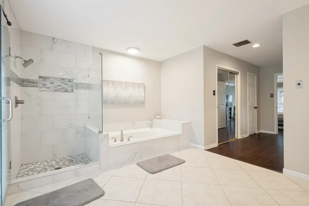 2250 Strathmore Drive Highland Village, TX 75077