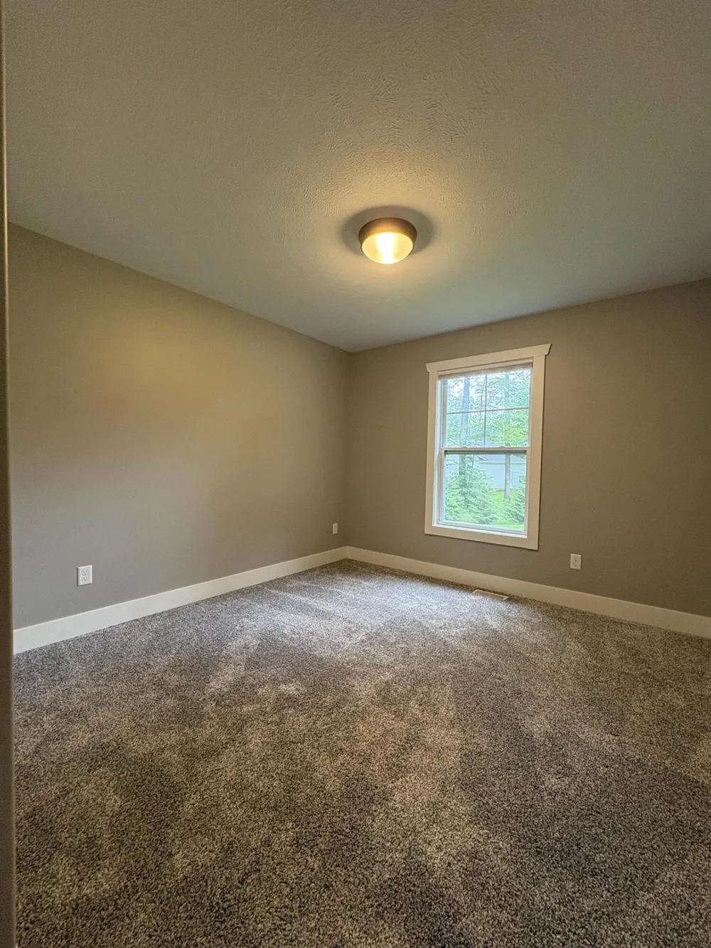 4015 Bullseye Lane Dorr, MI 49323