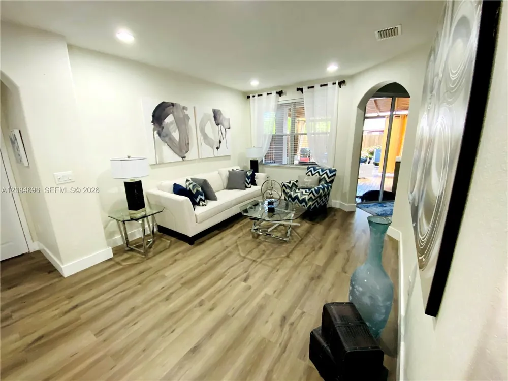 17024 SW 38th St Miramar, FL 33027