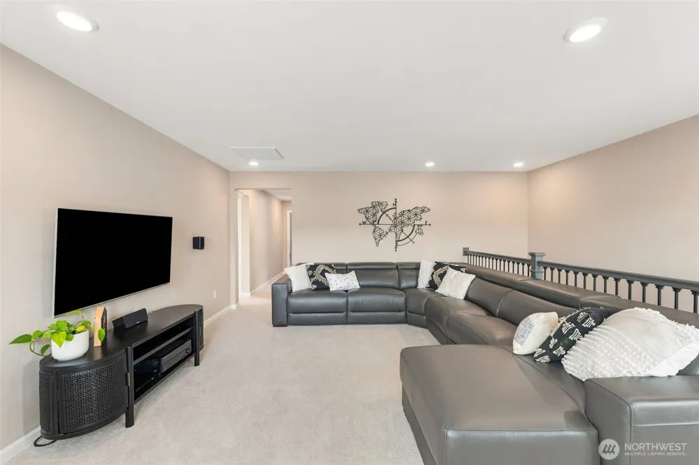 10332 Driftwood Ave Gig Harbor, WA 98332