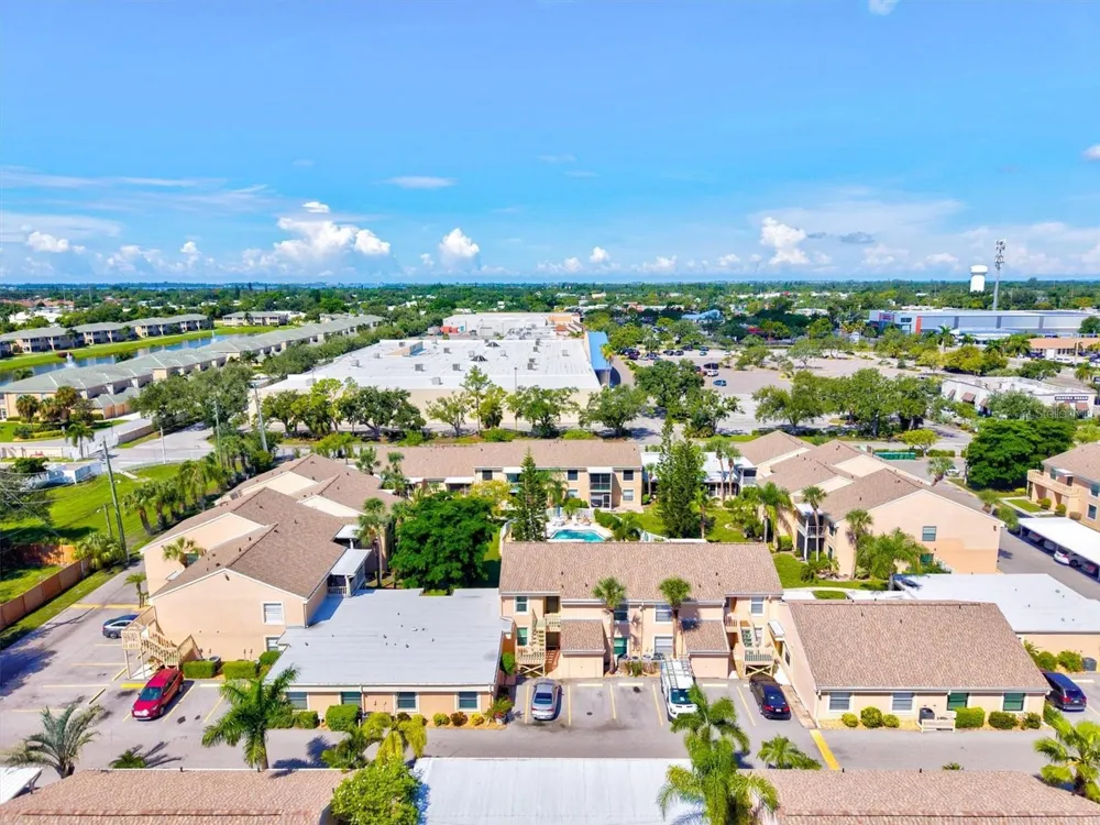 6314 7TH AVENUE W #6314 Bradenton, FL 34209