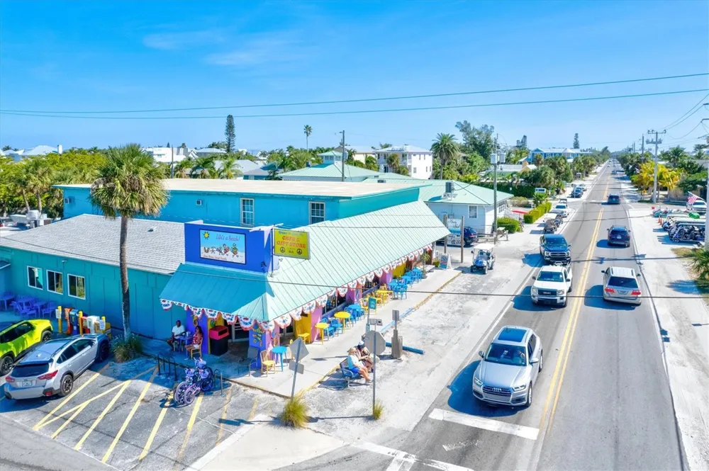 6314 7TH AVENUE W #6314 Bradenton, FL 34209