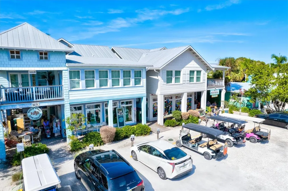 6314 7TH AVENUE W #6314 Bradenton, FL 34209
