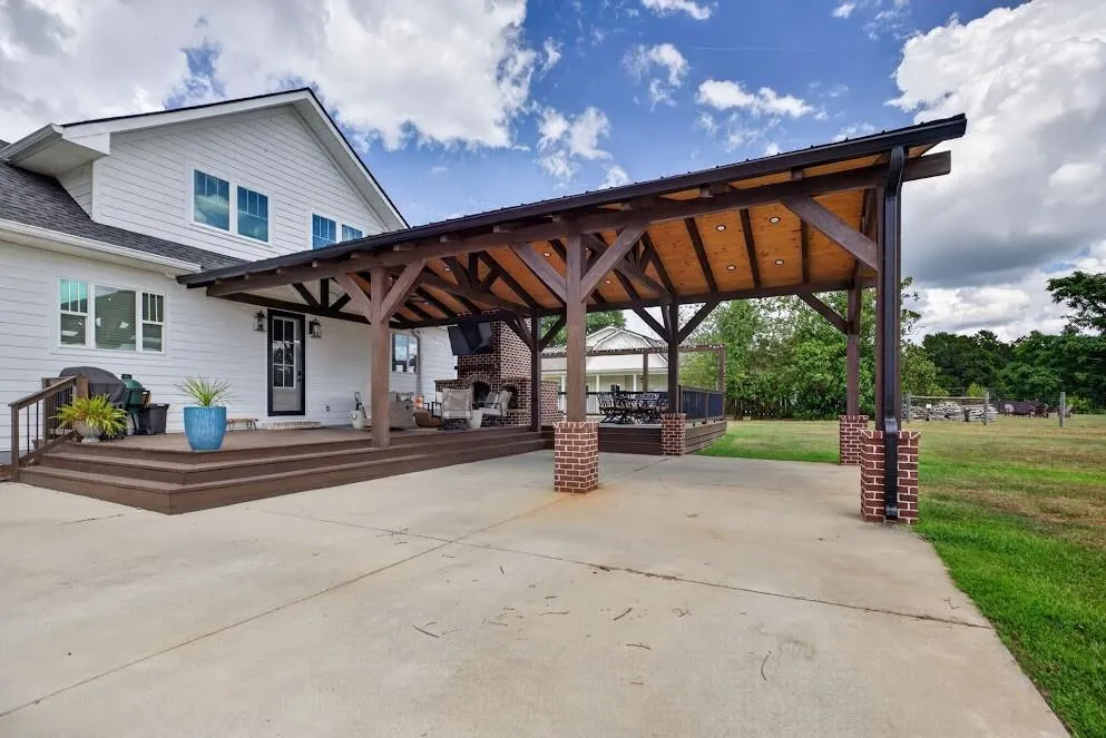 222 Old Highway 27 S Roopville, GA 30170