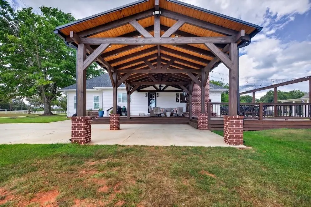 222 Old Highway 27 S Roopville, GA 30170