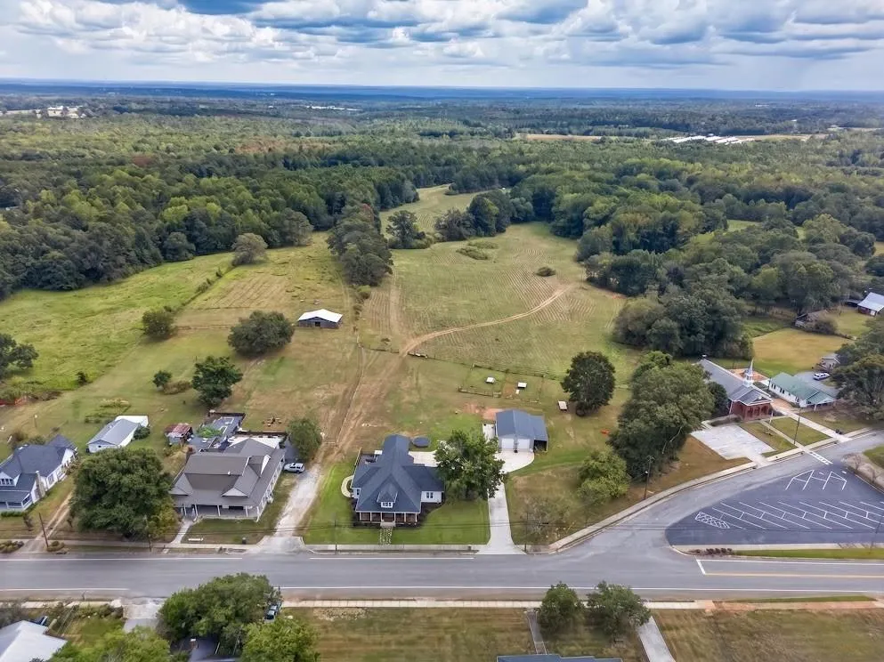 222 Old Highway 27 S Roopville, GA 30170