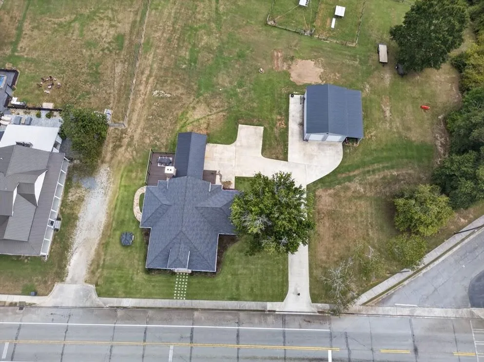222 Old Highway 27 S Roopville, GA 30170