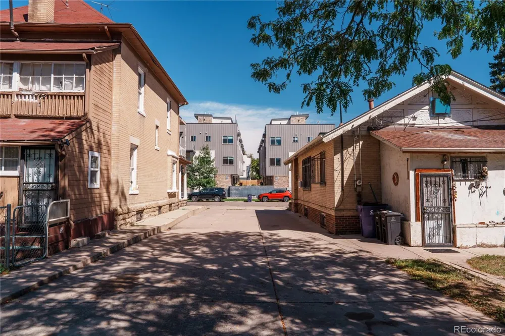 2742 W 24th Avenue Denver, CO 80211