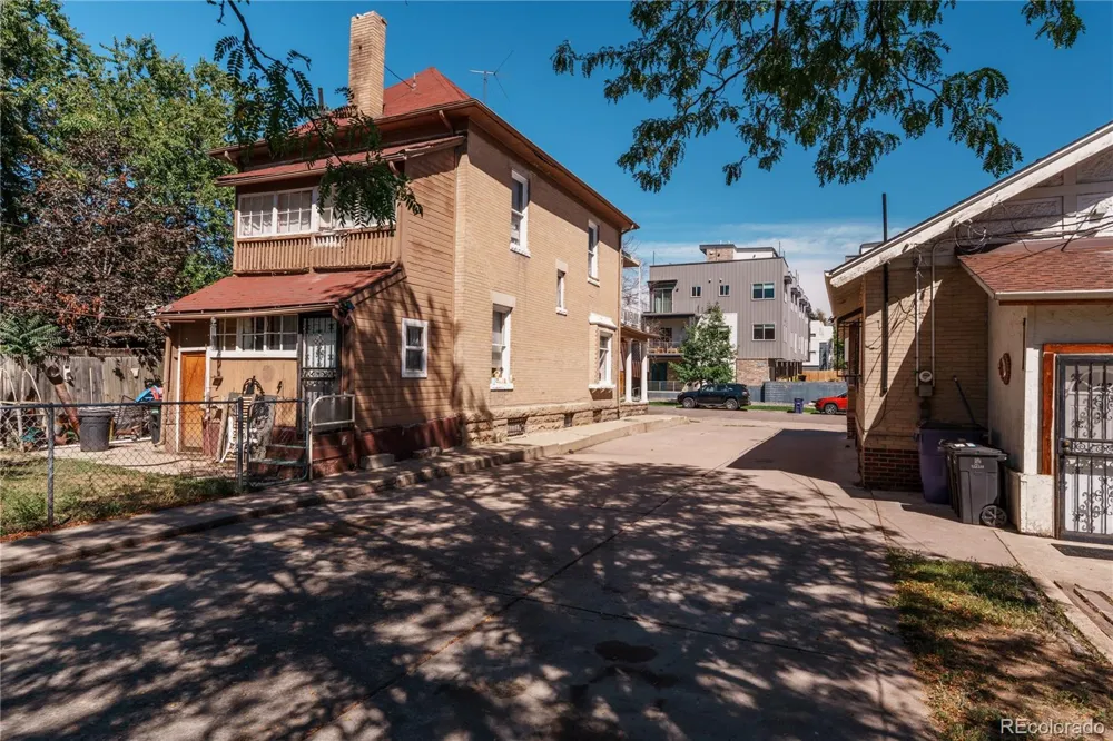 2742 W 24th Avenue Denver, CO 80211