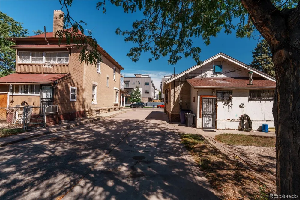 2742 W 24th Avenue Denver, CO 80211
