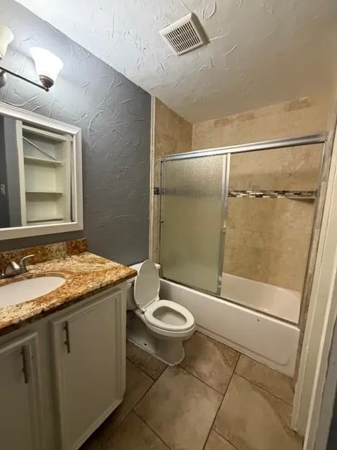 7200 Clarewood #702 Houston, TX 77036