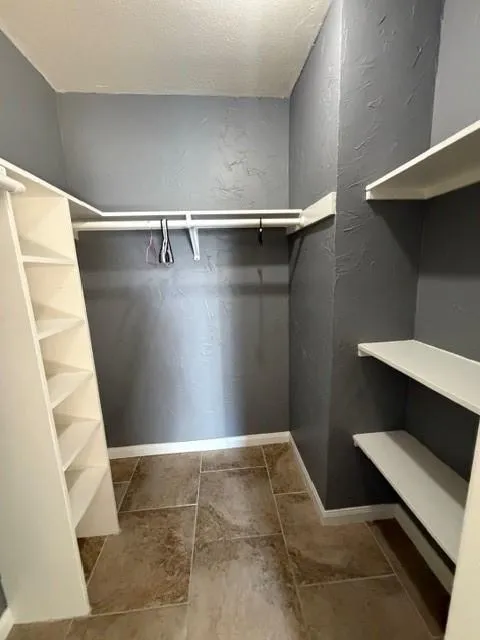 7200 Clarewood #702 Houston, TX 77036