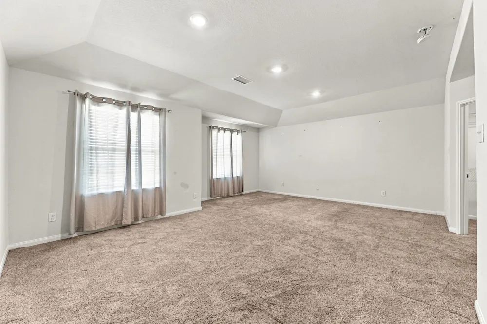 11670 El Rubi Drive Houston, TX 77048