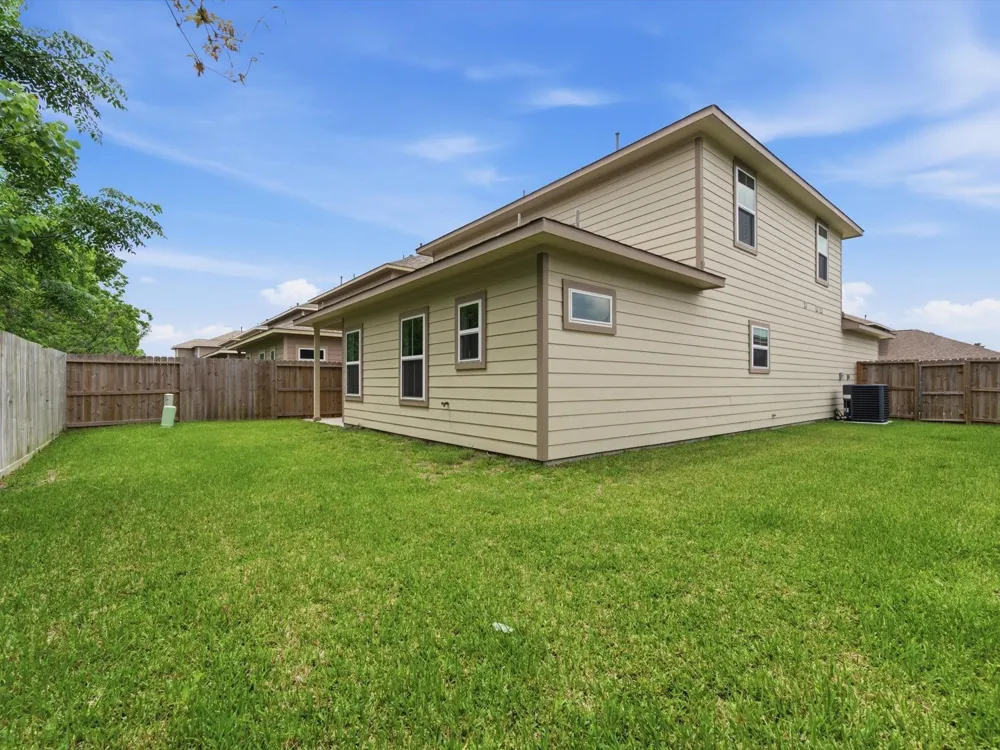 2803 Topiary Lane Houston, TX 77014