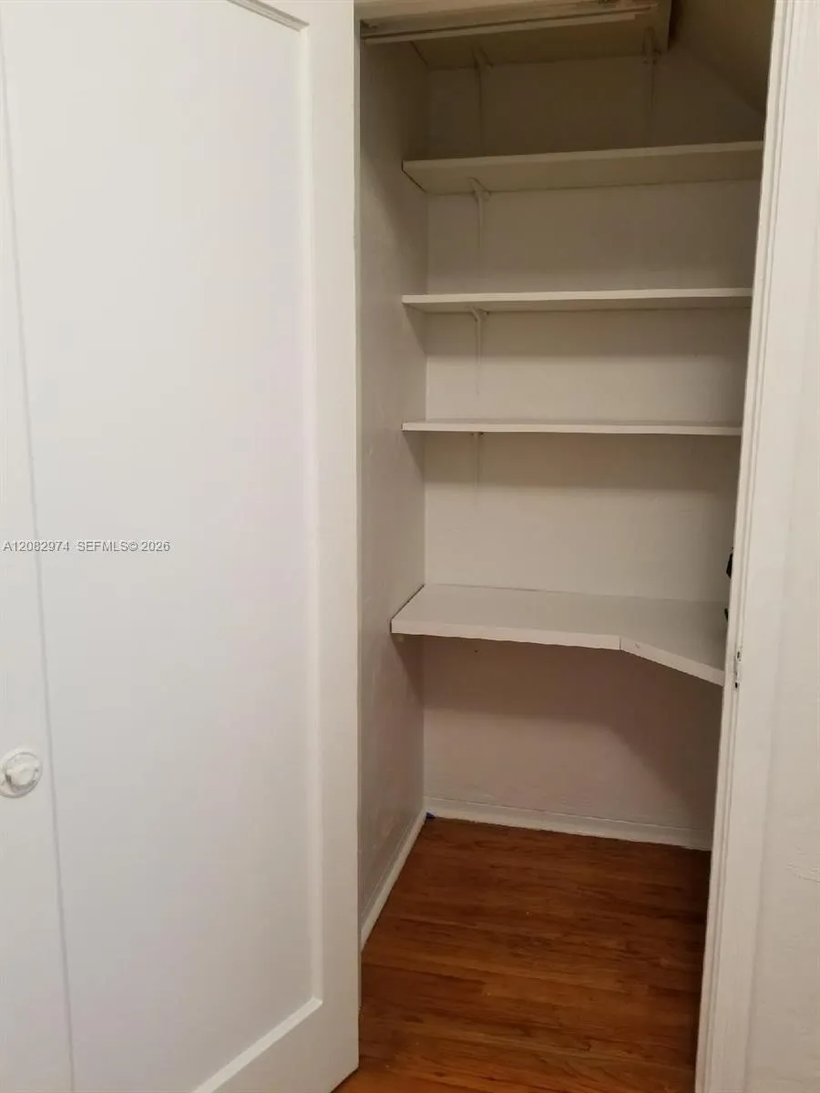 1610 Michigan Ave #5 Miami Beach, FL 33139
