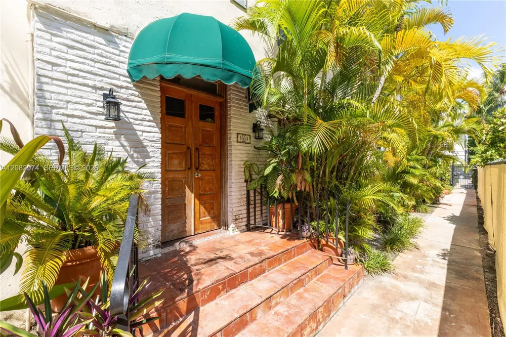 1610 Michigan Ave #5 Miami Beach, FL 33139