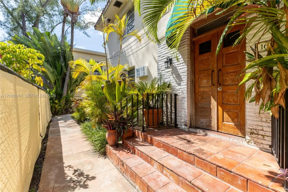 1610 Michigan Ave #5 Miami Beach, FL 33139