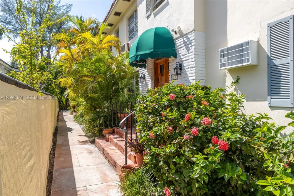 1610 Michigan Ave #5 Miami Beach, FL 33139