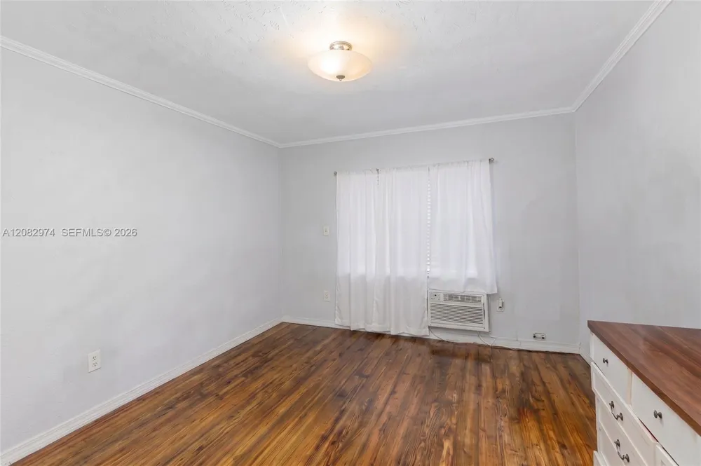 1610 Michigan Ave #5 Miami Beach, FL 33139