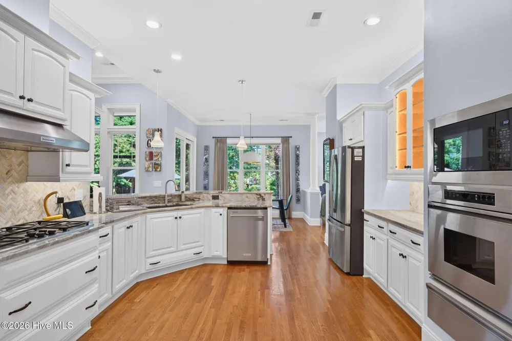 2761 Cedar Crest Drive Southport, NC 28461