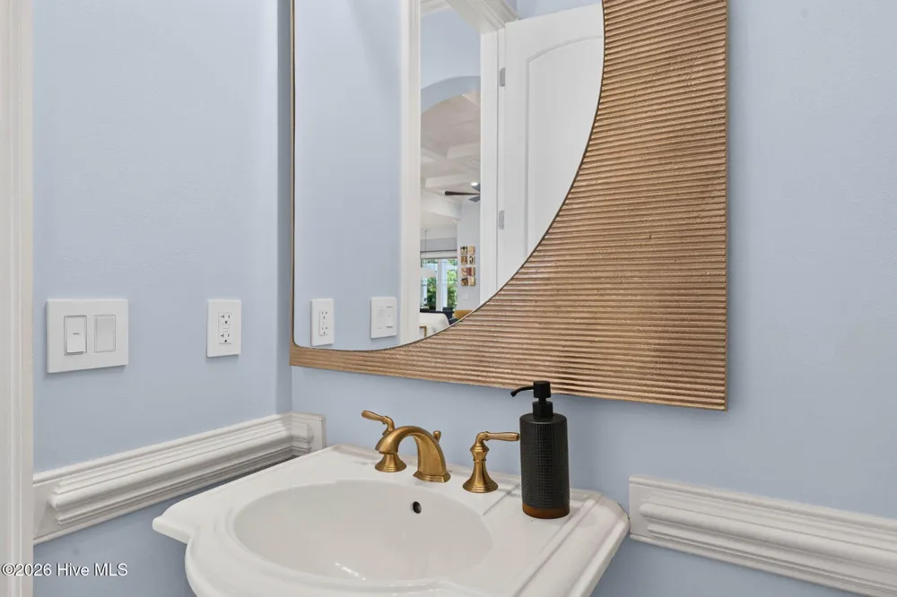 2761 Cedar Crest Drive Southport, NC 28461