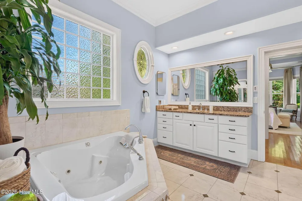 2761 Cedar Crest Drive Southport, NC 28461