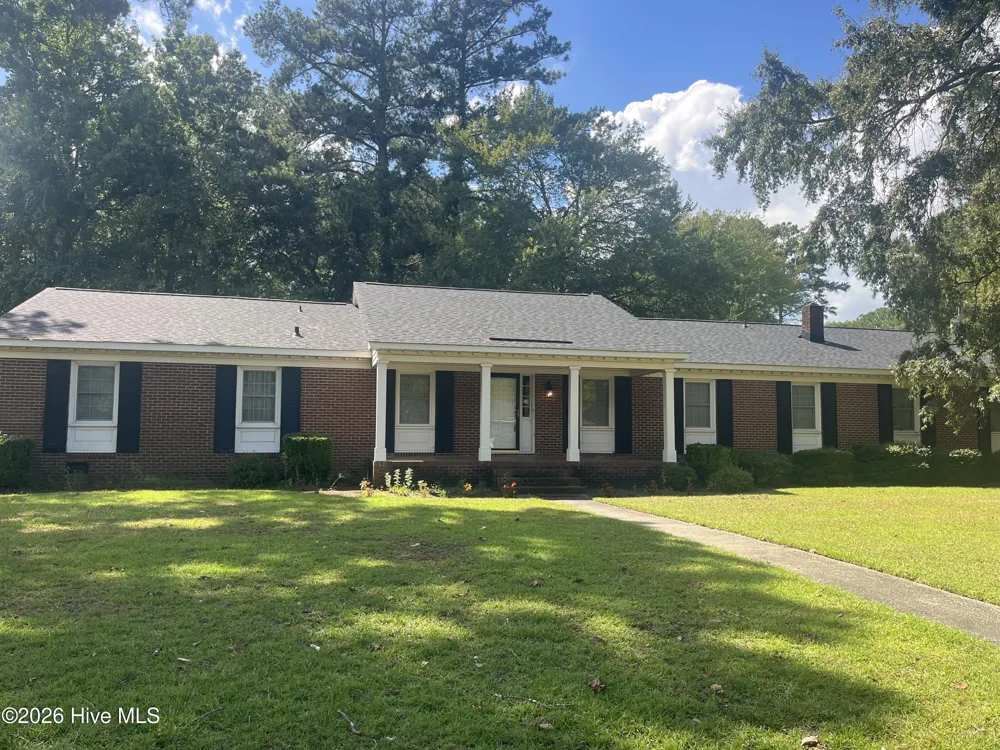 100 Churchside Drive Greenville, NC 27858