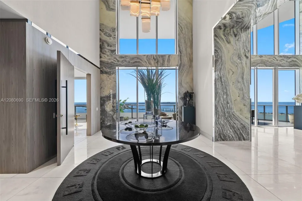 1300 Brickell Bay Dr #PH4400 Miami, FL 33131