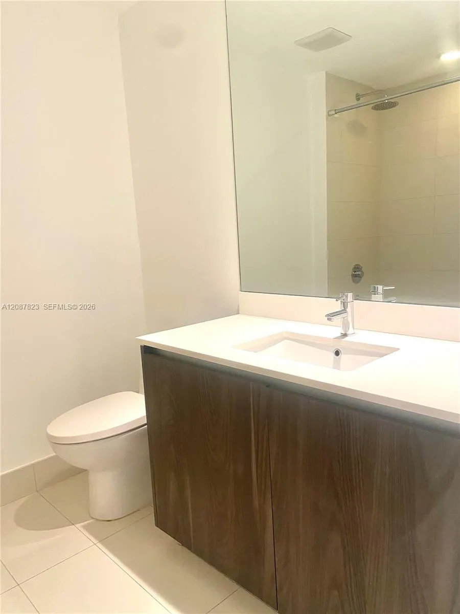 3131 NE 7th Ave #1505 Miami, FL 33137