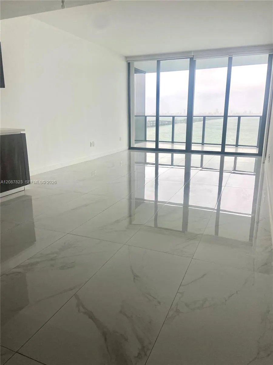 3131 NE 7th Ave #1505 Miami, FL 33137