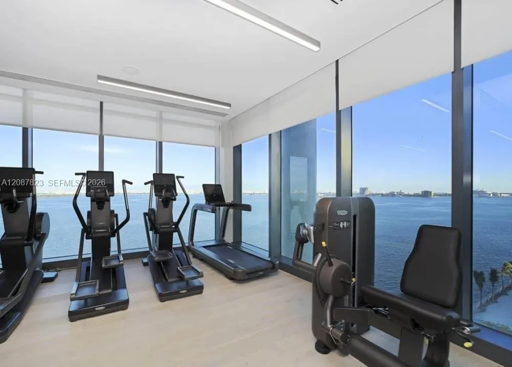 3131 NE 7th Ave #1505 Miami, FL 33137