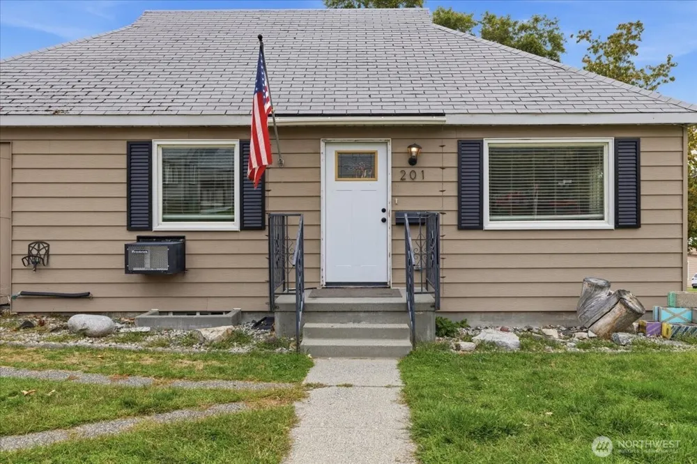 203 Ferry Street Coulee Dam, WA 99116