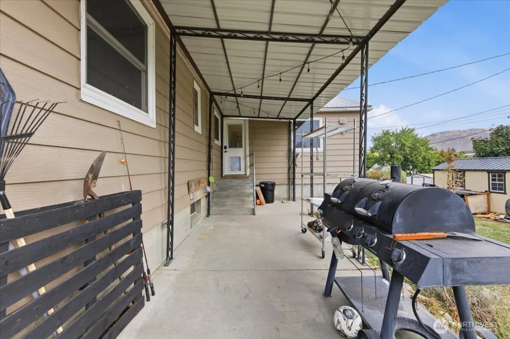 203 Ferry Street Coulee Dam, WA 99116