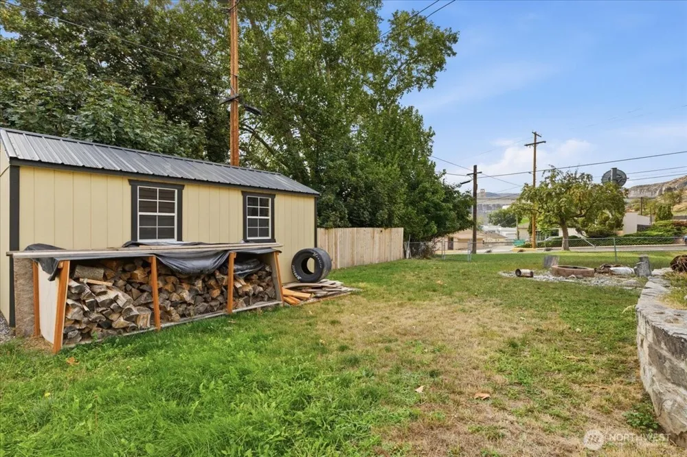 203 Ferry Street Coulee Dam, WA 99116
