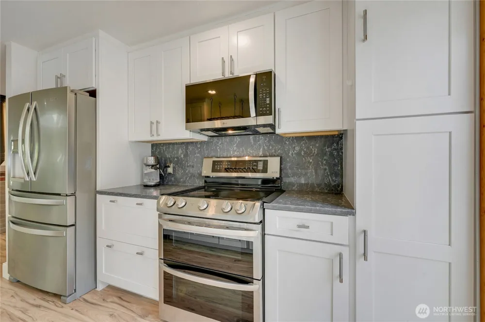196 Nolton Road Nordland, WA 98358