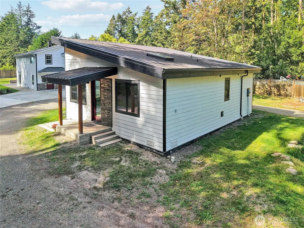 196 Nolton Road Nordland, WA 98358